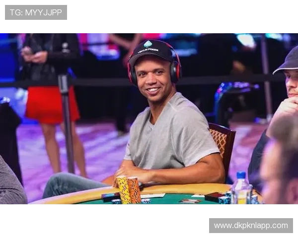 传奇德州扑克：探索游戏背后的心理战术与策略布局，赢得更多胜利机会